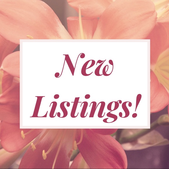 Newest Listings! 💖 - Picture 1 of 1